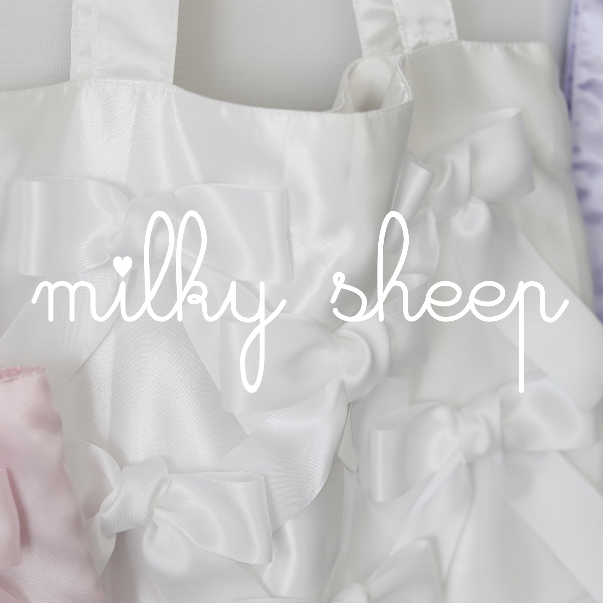 WHITE 　satin ribbon tote bag