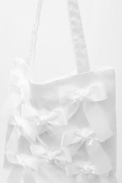 WHITE 　satin ribbon tote bag