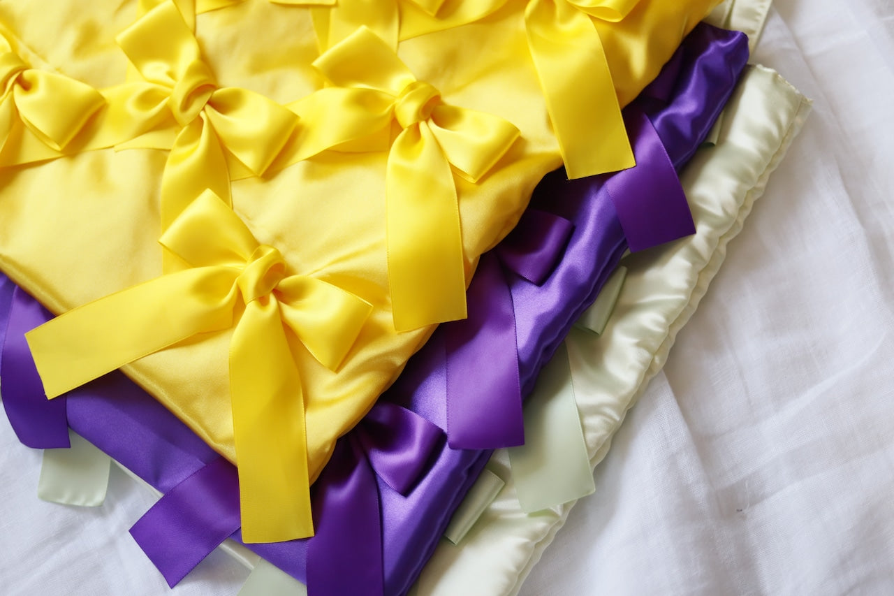 DAFFOIL YELLOW satten ribbon tote bag